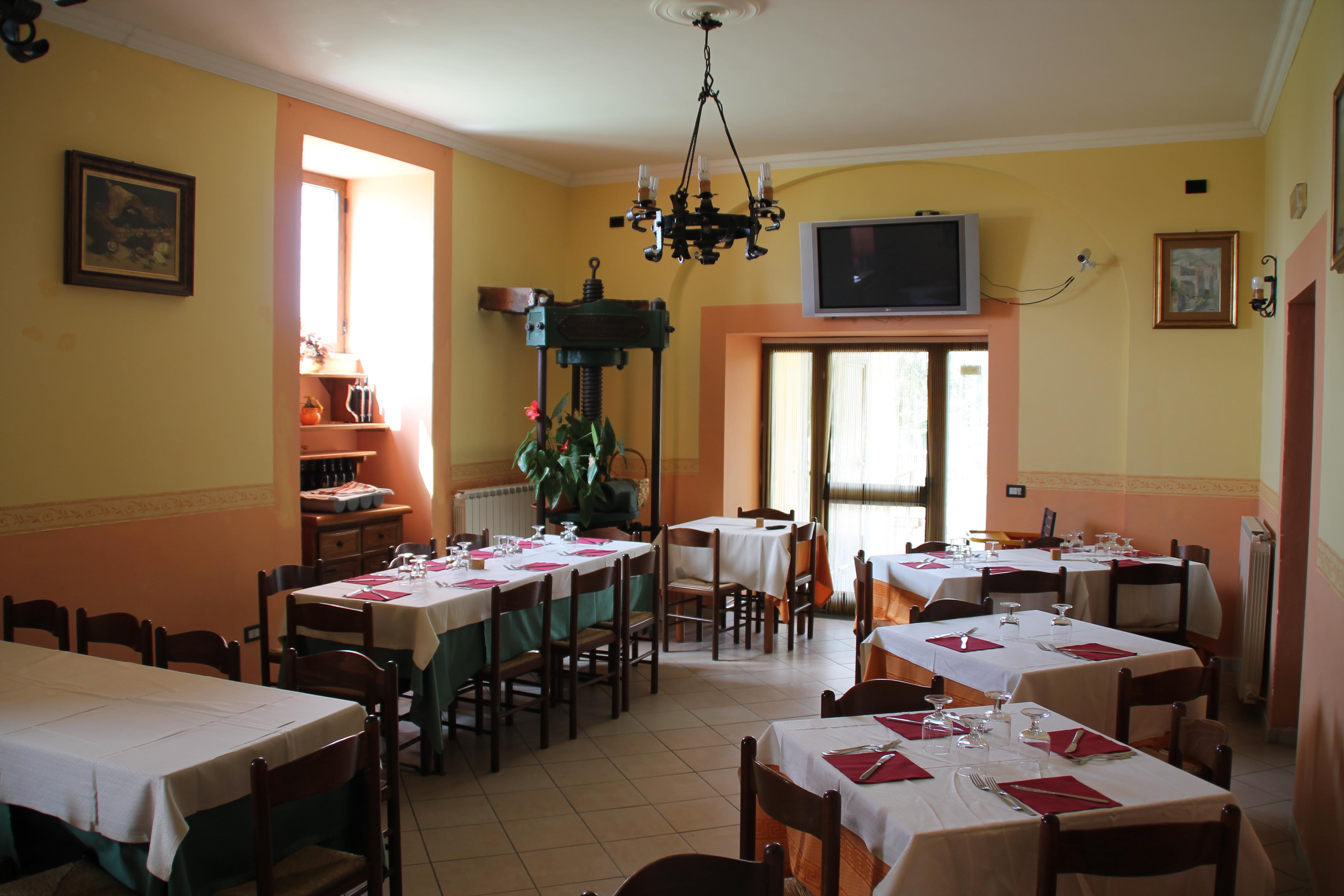 Agriturismo Piccolo Paradiso ปิอาโนดิซอร์เรนโต ภายนอก รูปภาพ